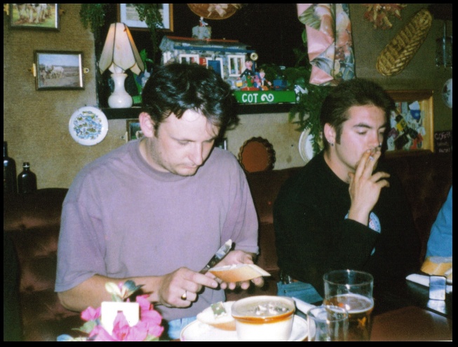 640x482 pixels (126K)